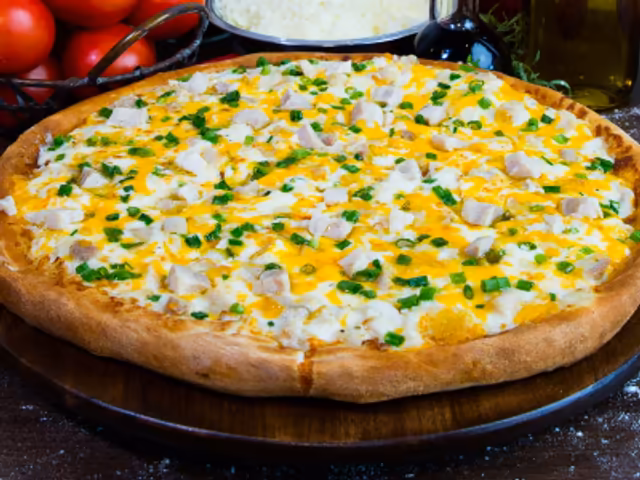 Garlic Chicken from Delish Pizza
