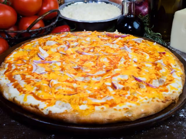 Buffalo Chicken from Delish Pizza